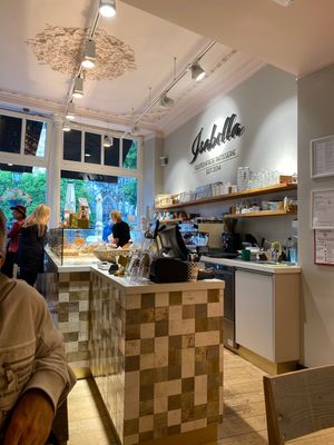 Le lieu👌  at Isabella Glutenfreie Patisserie in Aachen