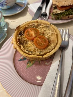 Champignon Quiche  at Isabella Glutenfreie Patisserie in Aachen