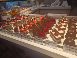 So many choices at Isabella Glutenfreie Patisserie in Aachen
