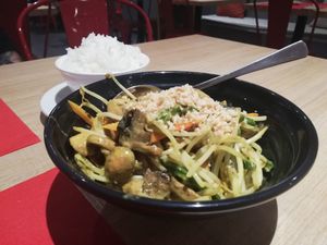 Yellow curry and jasmin rice from 5th course of vegan set menu at Kiu Nam in Barcelona