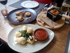 Delicious starters at Da Vinci Italian Restaurant in Aberdeen