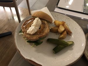 burger at Vegimo 野菜食堂 in Hiroshima