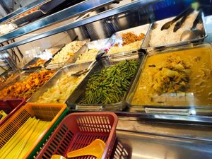 Dishes available at Vegetarian Food 素食慈心 - Defu Ln - Maybe closed in Northeast Singapore