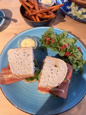 BLTA  at The Black Cockatoo in Almere