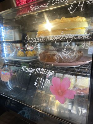 Some sweet treats Sunday 27 Apr 2025  at The Black Cockatoo in Almere