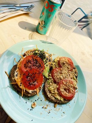 Avocado and hummus toast  at The Black Cockatoo in Almere