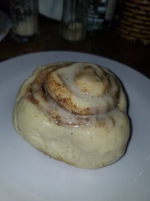 Cinnamon roll at Vegan Beets in Hoi An
