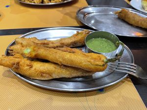 Chilli bhaji   at Krishna Vilas in The Hague