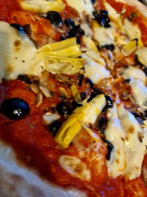 Awesome vegan pizza at The Hungry Wolf in Koh Samui