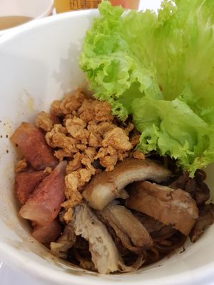 Signature noodle at Veggie House 一芳 - AMK in Northeast Singapore
