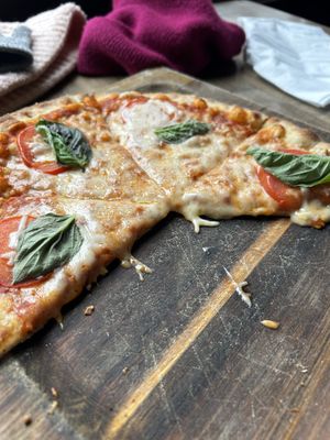 Pizza margarita with Daya cheese !   at YellowBelly Brewery in St Johns