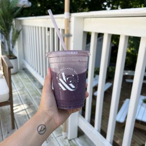 Berryoxidant Smoothie  at The Wellness Refinery in Sauble Beach