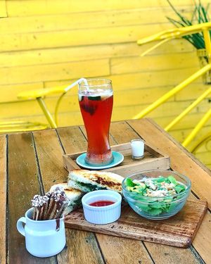 Spinach and Mushroom Melt Sandwich
Houseblend Cold Raspberry Tea at Monkey Grounds Coffee in Iloilo City
