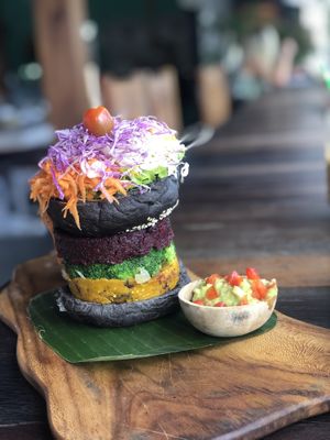 Triple Black burger  at OM Burger in Pecatu
