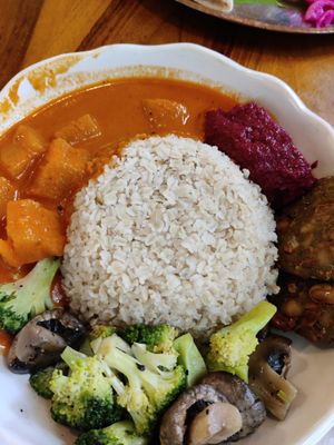 Thai red coconut curry with falafel and sauteed vegetables. Vegan🌱 at Go Native - Jayanagar in Bangalore