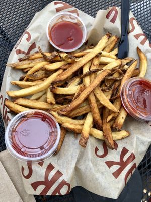 Crispy fries  at Yaks in Mount Shasta