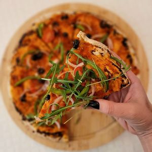 Vegan pizza 😍 at Happy Blender in Athens