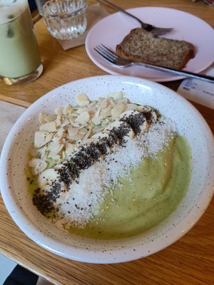 Green Acai bowl at Happy Blender in Athens