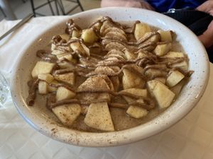 Oatmeal porridge at Happy Blender in Athens