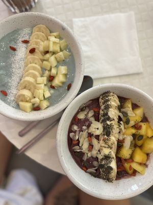 Açaí love & Ocean Blue   at Happy Blender in Athens