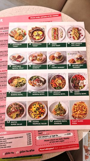 Menu pictures, great to see what's inside at Happy Blender in Athens