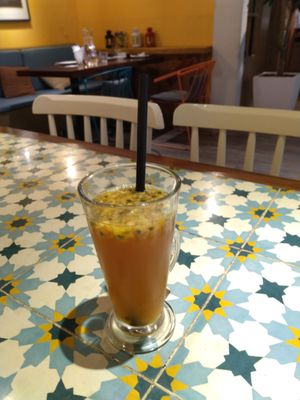 鮮果汁 at Bruce's Kitchen in New Taipei City