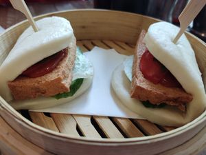 Crispy tofu bao buns (vegan) at Shoryu Ramen in Manchester