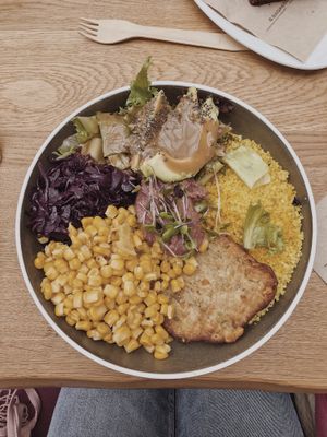 Californian bowl at Mischbar in Nuremberg