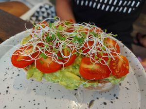 Avocado toast at Pura Vida Cafe & Restaurant in Koh Phangan