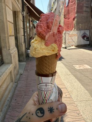   at Via Veneto in Pontevedra