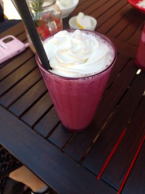 Veganer milkshake at Eistraumerei in Leipzig