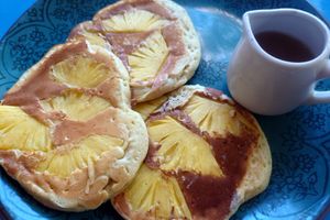 Pineapple honey pancakes 🥞 at Omang Omang in Manggis
