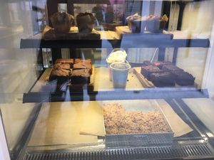 Muffins, brownies, apple crumble... at Vegan Bowls in Barcelona