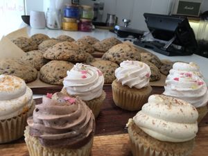 Cupcakes & cookies  at Vegan Bowls in Barcelona