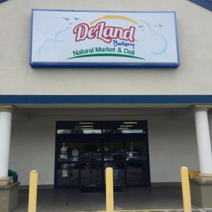 Entrance at DeLand Bakery in Deland