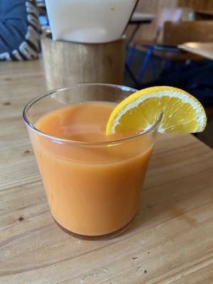 Carrot-pineapple juice (small): mildly sweet with a strong ginger taste  at GYS - Amsterdamsestraatweg in Utrecht