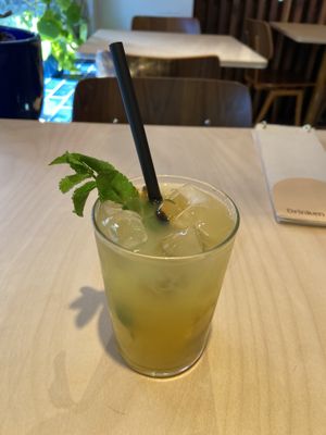 Ginger tropical fruit lemonade: very good and balanced sweetness and spicyness  at GYS - Amsterdamsestraatweg in Utrecht