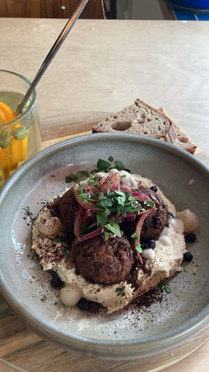 Loaded hummus  at GYS - Amsterdamsestraatweg in Utrecht