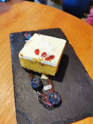 Carrotcake with chai spices at GYS - Amsterdamsestraatweg in Utrecht