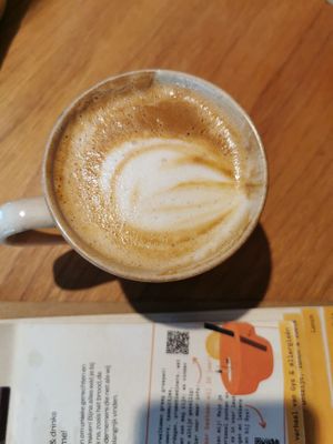 Oat milk flat white at GYS - Amsterdamsestraatweg in Utrecht