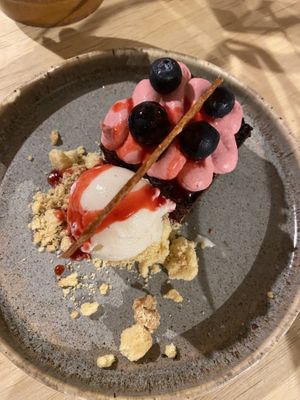 Delicious dessert (froyo brownie)  at GYS - Amsterdamsestraatweg in Utrecht