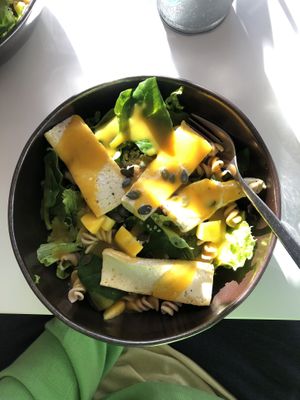 Quinoa salad with tofu  at Citrus Coffee in Caldas Da Rainha