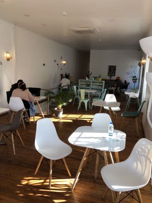 Interior  at Citrus Coffee in Caldas Da Rainha