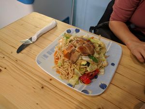 noodles with veg. chicken at Formosa Food in Vienna