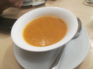 Vegetable cream soup (included in the menu) at Formosa Food in Vienna