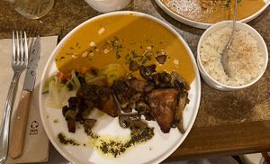 Mafe vegan at Table Metis in Paris