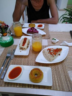 Good lunch at Camino al Sol in Havana