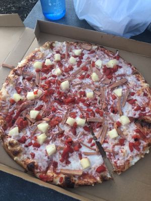 La Tropicana Pizza at Troy's Italian Kitchen in Arlington