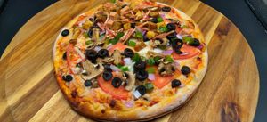 Pizza at Troy's Italian Kitchen in Arlington