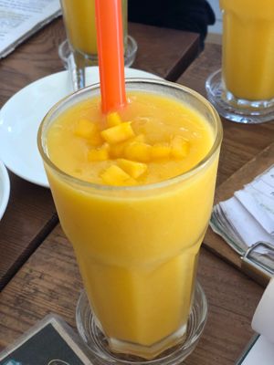 Mango shake at Happy Mango in Vang Vieng